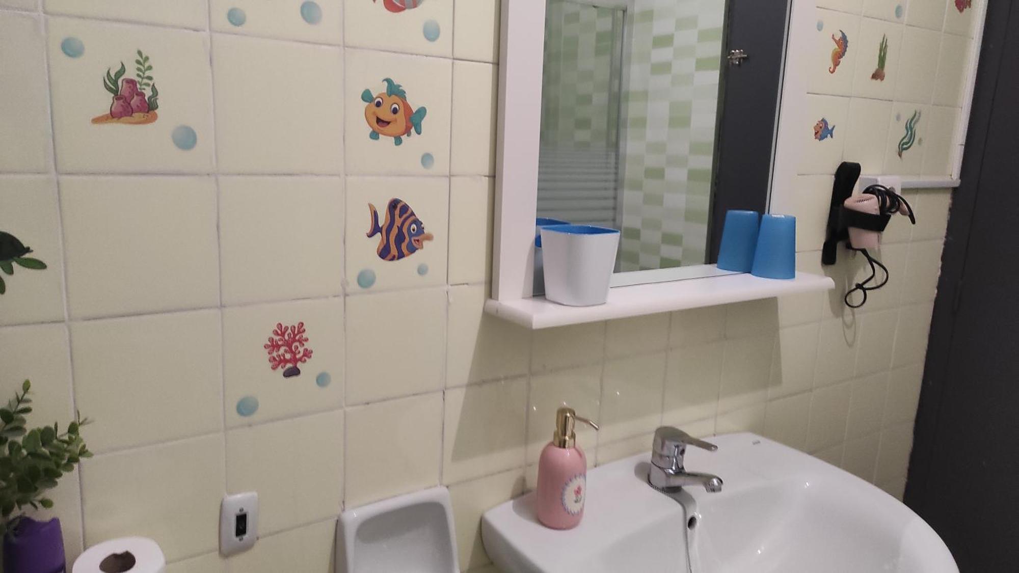 Céntrico Piso Con Aparcamiento Appartamento Granada